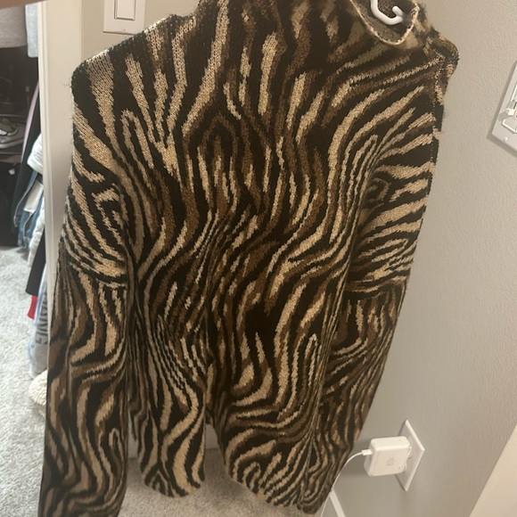 Sweater - Picture 2 of 2